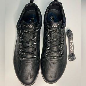 Ecco Biom Fjuel mens 10/10.5 New